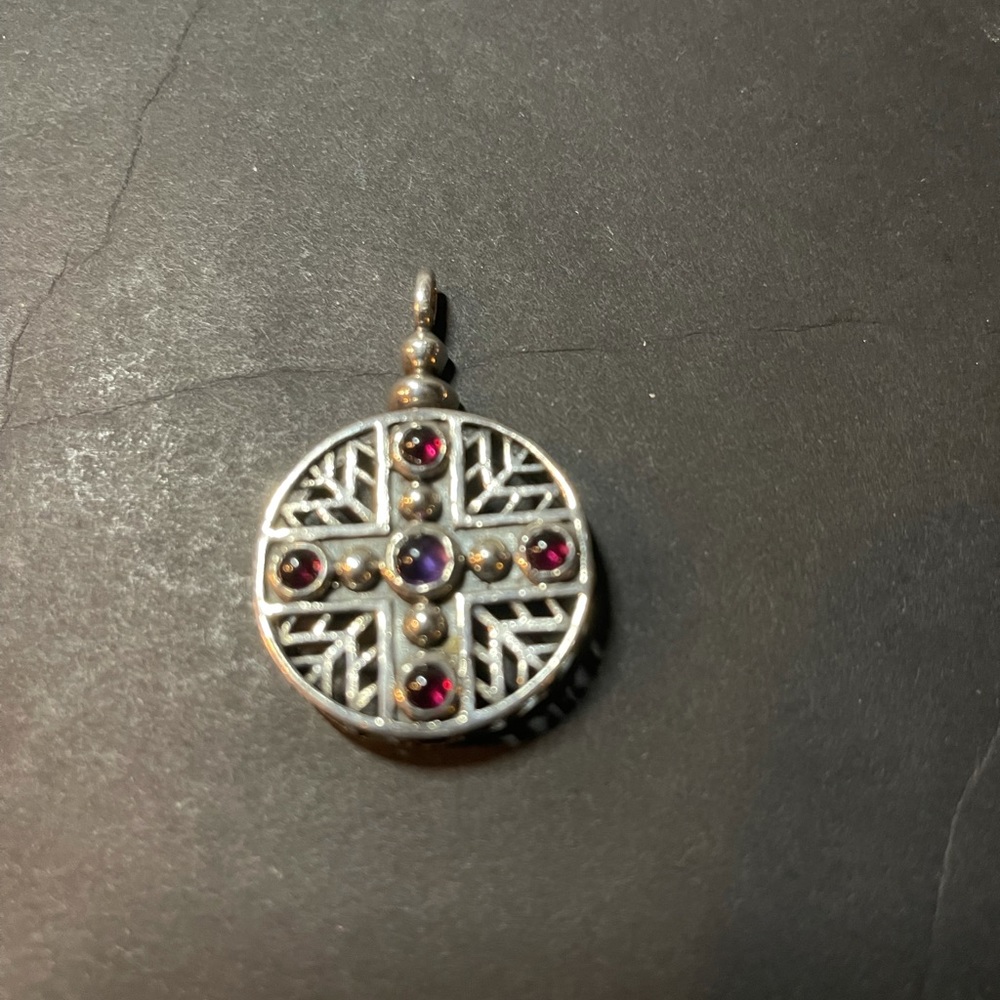 Vintage garnet and alexandrite sterling pendant